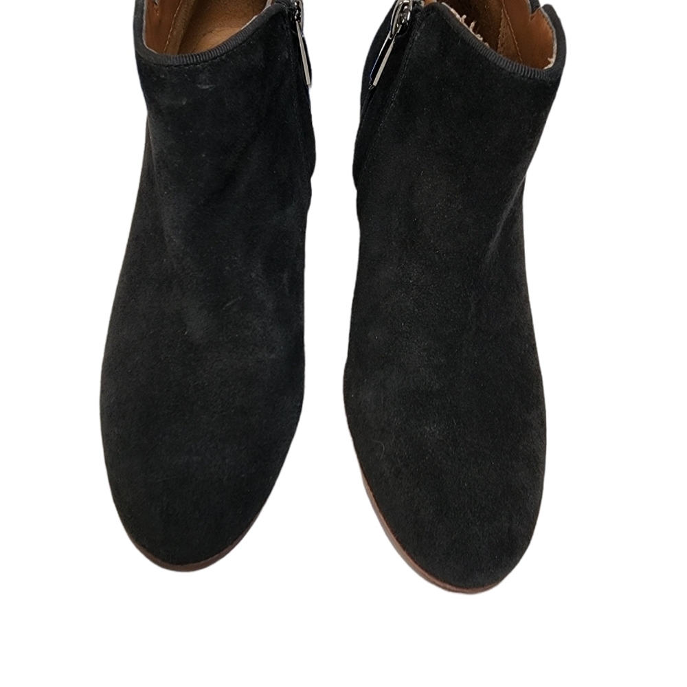 SOLD... Sam Edelman Ankle Black Suede Botti Heel Height 1.75 inches Size 4 1/2 - Picture 2 of 5